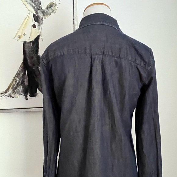 Loft Blue Chambray The Softened Button Front Blouse Size Small - Picture 8 of 9